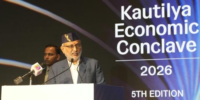 కౌటిల్య ఎకనామిక్ కాన్‌క్లేవ్‌లో ఉపరాష్ట్రపతి రాధాకృష్ణన్ కీలక సూచనలు