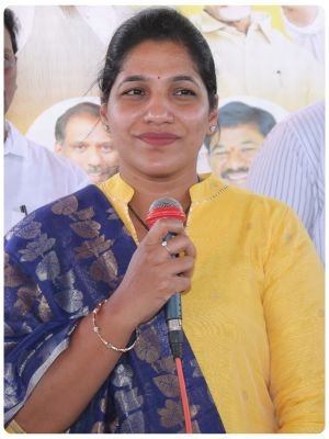 బీసీల ప్రయోజనాలను రాజకీయాలకు వాడుకోవద్దు