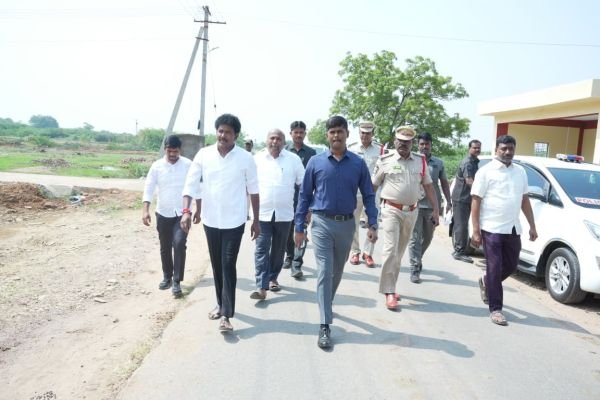 హోంమంత్రి పర్యటన ఏర్పాట్లను పరిశీలించిన ఎమ్మెల్యేలు ఎం.ఎస్. రాజు, బండారు శ్రావణి
