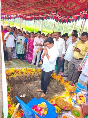 ఇరగవరం మండలంలో పలు అభివృద్ధి పనులకు శంకుస్థాపన 
