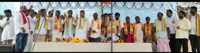 ప్రాజెక్ట్ డైరెక్టర్‌కు ‘వి బి జి రామ్ జి’ సిబ్బంది వినతి: జీతాలు పెంచాలని డిమాండ్