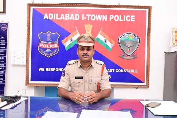 నకిలీ పత్రాలతో భూకబ్జాయత్నం