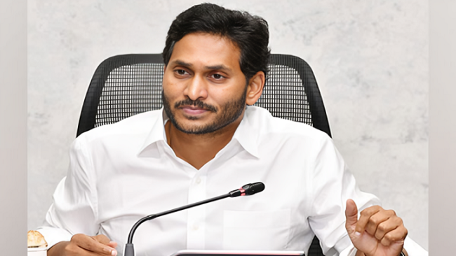 రూటు మార్చిన జగన్-స్థానిక పోరులో సరికొత్త స్కెచ్! -ఇక సిఫార్సులకు NO.. సర్వేలకే YES - గెలుపు గుర్రాలకే టికెట్! మేయర్, మున్సిపల్ చైర్మన్ సీట్లకు 3 పేర్ల ప్యానల్ ఫార్ములా!