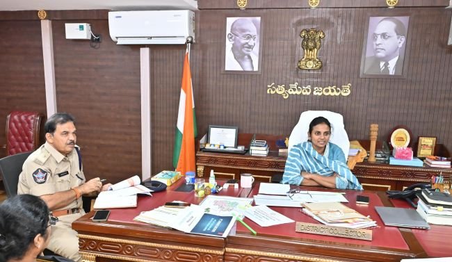 స్థానిక సంస్థల ఎన్నికలకు సంబంధించి  ముందస్తు ప్రణాళికతో ఏర్పాట్లు 