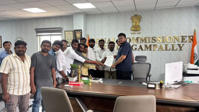 కిస్తారెడ్డిపేట్, పటేల్‌గూడలో సీసీ రోడ్లు మంజూరు చేయాలి