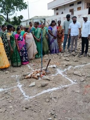 మహిళా సంఘాల అభివృద్ధికి కృషి