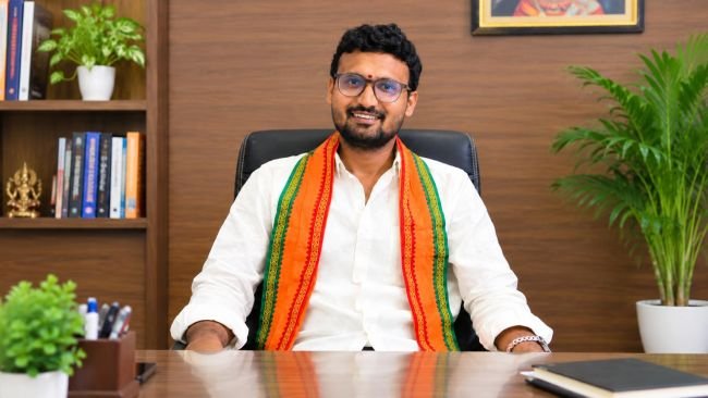 ఆలయాల భద్రతపై ప్రత్యేక దృష్టి పెట్టాలి: చినుకని శివ ప్రసాద్