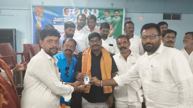 మున్సిపాలిటీ పై జెండా వై సి పి జెండా ఎగరేయడమే లక్ష్యం. మాజీ ఎంపీ తలారి రంగయ్య.