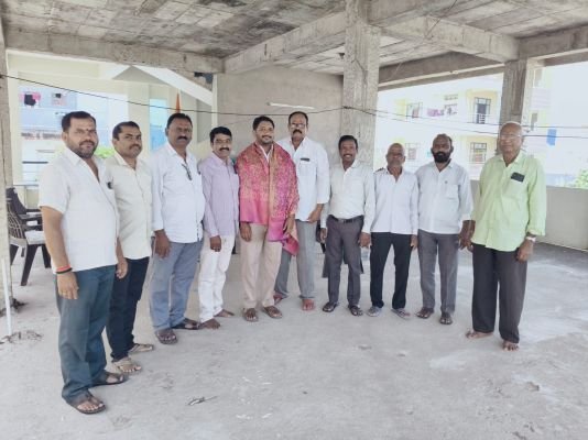 బీజేపీ జగిత్యాల పట్టణ అధ్యక్షునికి సన్మానం