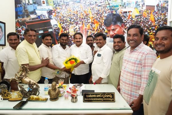 మున్సిపల్ ఎన్నికలకు గ్రీన్ సిగ్నల్ పై హర్షం 