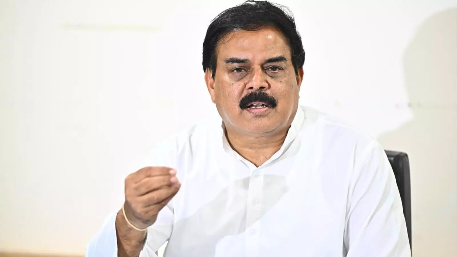 వైఎస్సార్‌సీపీ పాలనపై మంత్రి నాదెండ్ల మనోహర్ తీవ్ర విమర్శలు