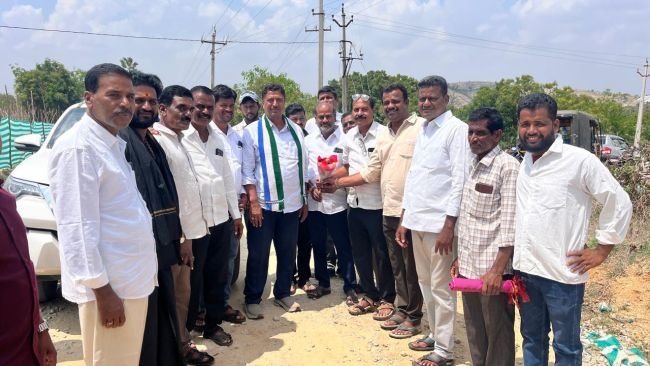 వైఎస్సార్సిపిలో కార్యకర్తల సంక్షేమానికి తొలి ప్రాధాన్యత