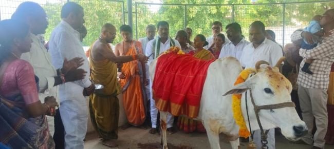 శ్రీనారాయణస్వామి దేవస్థానంలో విశేషపూజలు