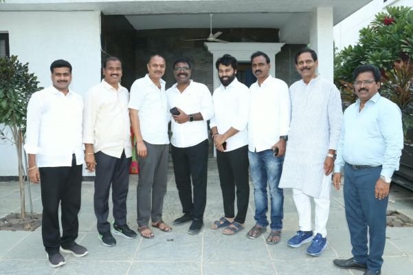 మెగా గేటెడ్ కమ్యూనిటీ అపార్ట్‌మెంట్ భూమి పూజకు 