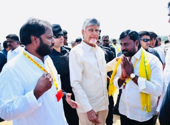 రాయలసీమ ప్రజల కలలను సాకారం చేసిన సీఎం చంద్రబాబు