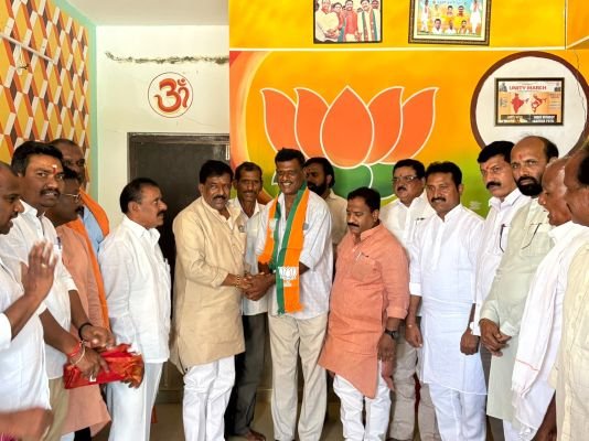 సంక్షేమ పథకాలకు ఆకర్షితులై బిజెపిలో చేరికలు..