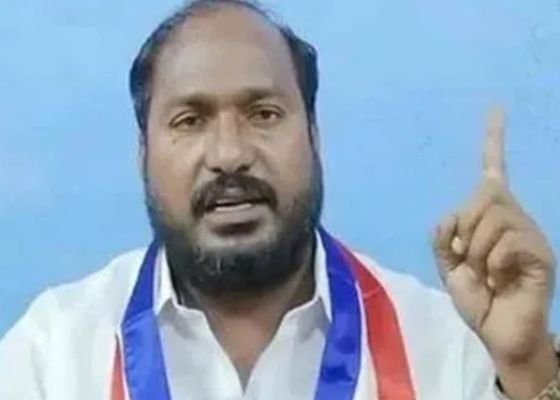 ఓబీసీ కాలమ్ చేర్చే వరకు కేంద్రంపై పోరాటం కొనసాగిస్తాం