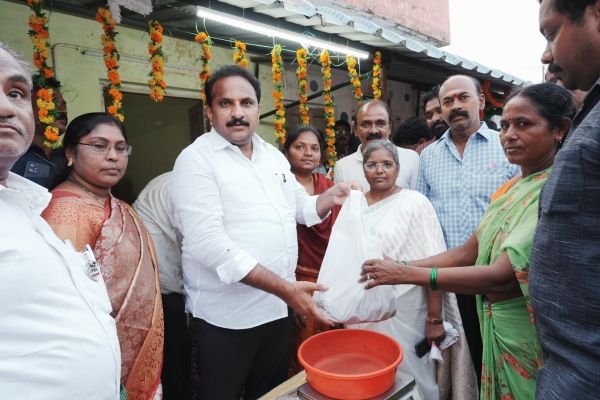  35 రూపాయలకే కిలో ఉల్లిపాయలు 