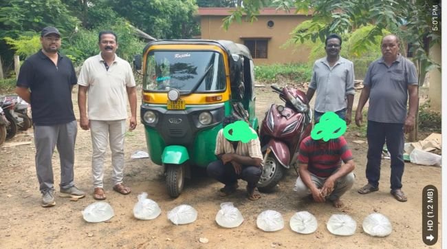 నాటుసారా స్వాధీనం  ఇద్దరు అరెస్ట్.. వాహనాలు సీజ్