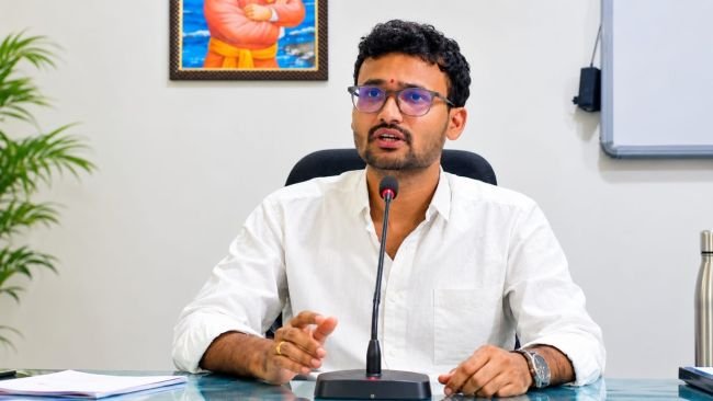 పట్టభద్రుల తీర్పు.. యువత భవిష్యత్తుకు మలుపు:డా. చినుకని శివ ప్రసాద్