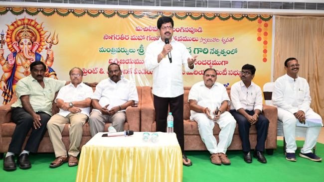 మహాగణపతి ఉత్సవాల విజయానికి మీడియా సహకారం అభినందనీయం 