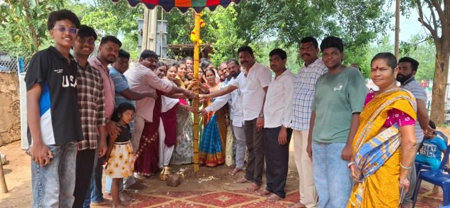 దుర్గాదేవి నవరాత్రులకు  ముహూర్తపు రాట