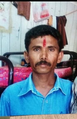 పోలీస్ స్టేషన్‌లో పెట్రోల్ పోసుకుని ఆత్మహత్యాయత్నం