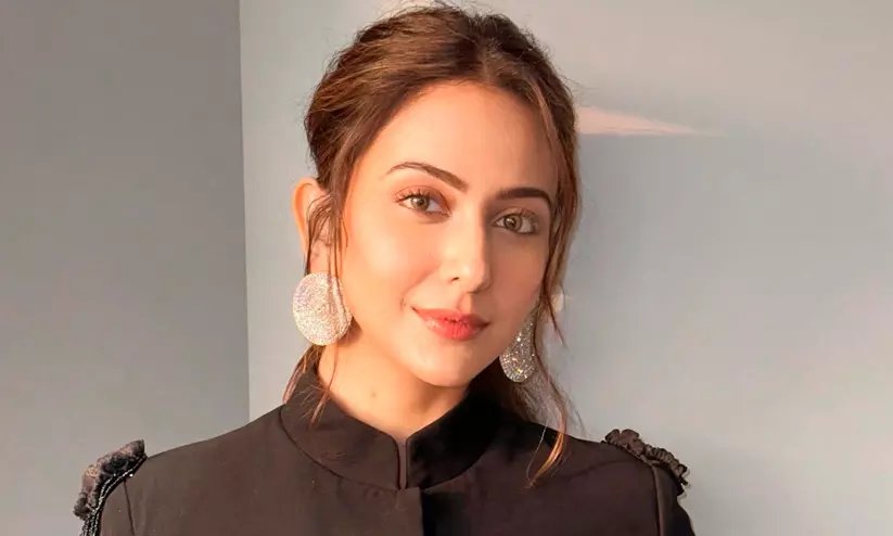 ఐటీ రైడ్స్‌పై స్పందించిన రకుల్ ప్రీత్ సింగ్.. ఆ అవాస్తవ వార్తలతో నాకు ఎలాంటి సంబంధం లేదు!