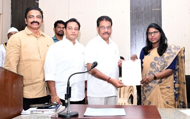 స్మార్టు కిచెన్‌కు రూ 32 లక్షలు కార్పొరేటు సోషల్ రెస్పాన్సిబిలిటీ (CSR ) విరాళం