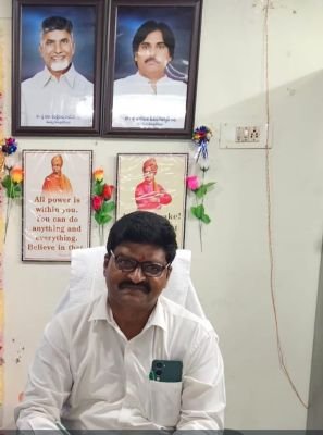 ప్రజల సమస్యల పరిష్కరించాలి. విద్యుత్ శాఖ ఈ ఈ.