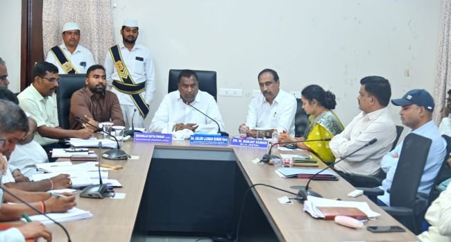 గోదావరి పుష్కరాలకు పకడ్బందీ ఏర్పాట్లు చేపట్టాలి