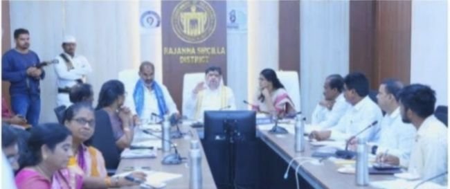 వేములవాడ ఆలయ అభివృద్ధి పనులు వేగవంతం చేయాలి