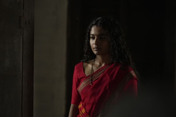 మైత్రి మూవీ మేకర్స్ '418' మూవీ రిలీజ్ డేట్ ఫిక్స్.. దసరా బరిలో ఇంటెన్స్ హారర్ థ్రిల్లర్!