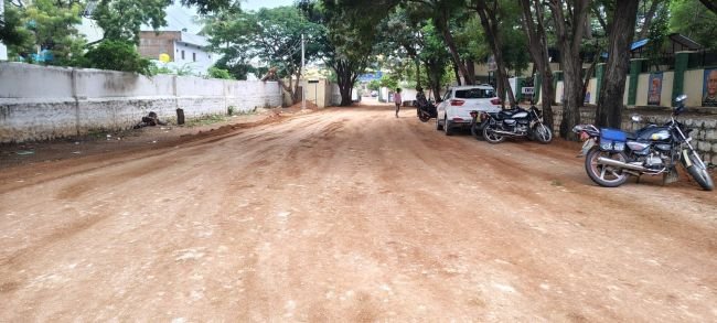 ఎమ్మెల్యే అమిలినేని చోరువతో ఎస్ వి జి ఎం డిగ్రీ కళాశాల రహదారి నిర్మాణం పూర్తి.