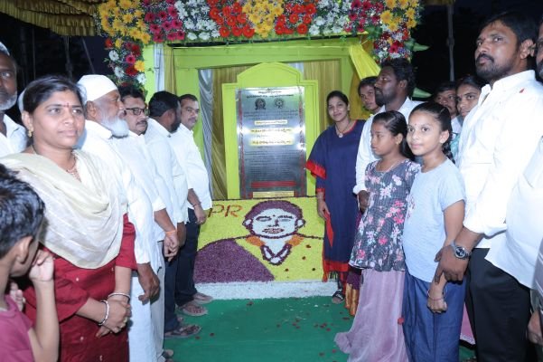 ప్రజల సంక్షేమం పట్టణాభివృద్దే ద్యేయం