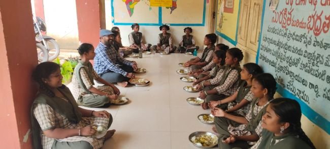 విద్యార్థుల ఆరోగ్య సంరక్షణే ప్రభుత్వం ద్యేయం