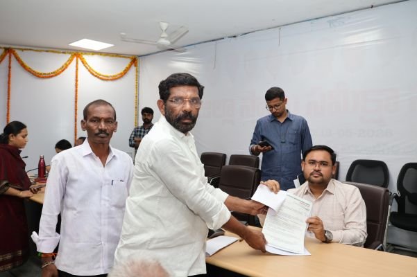 ప్రభుత్వ ఆస్తులపై అక్రమ పెత్తనం సహించం….!