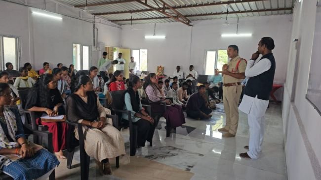 నారాయణపేటలో ఏఎస్ స్పోకెన్ ఇంగ్లీష్ తరగతులు ప్రారంభం