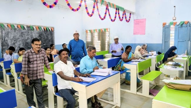 నారాయణపేటలో కొనసాగుతున్న జవాబు పత్రాల మూల్యాంకనము