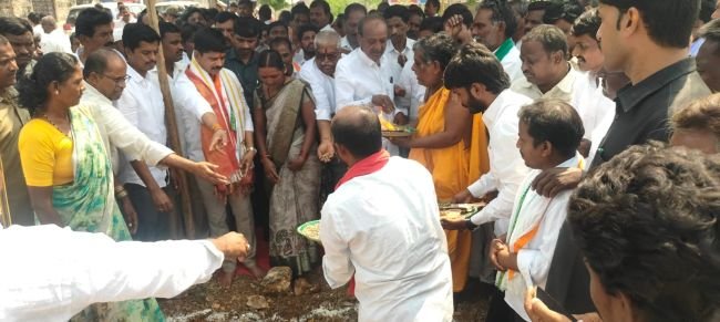 నూతన గ్రామపంచాయతీ భవనానికి భూమిపూజ