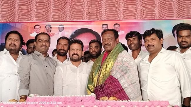 సేవా కార్యక్రమాలతో దబ్బని వెంకట్ జన్మదిన వేడుకలు