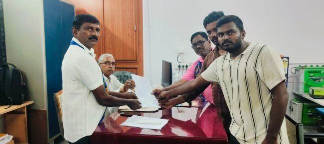 గుంతలమయంగా కానూరు– కాపవరం రహదారి
