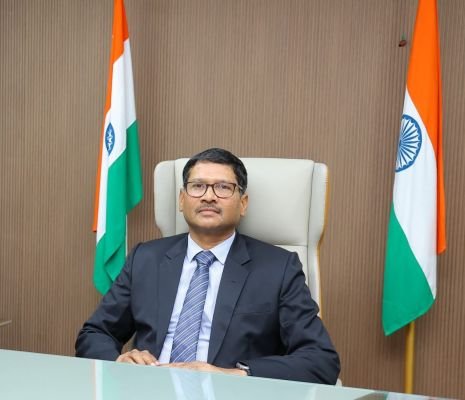 మహాలక్ష్మి పథకానికి ఆడపడచుల నీరాజనాలు  