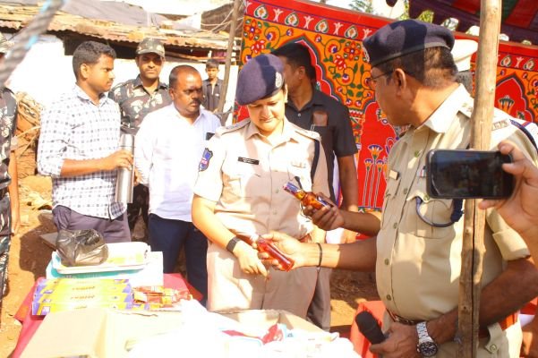 ఇంద్రానగర్‌లో పోలీసుల విస్తృత తనిఖీలు