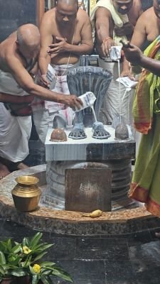 శ్రీ సహస్ర లింగేశ్వర స్వామి ఆలయంలో వరుణ జపం, సహస్రఘటాభిషేకం .
