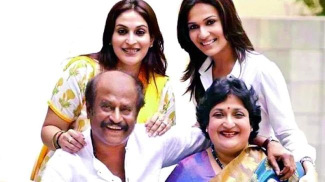 రజినీకాంత్ బయోపిక్ వార్తలపై కూతురు స్పందన.. అసలు నిజం ఇదేనంటూ క్లారిటీ!