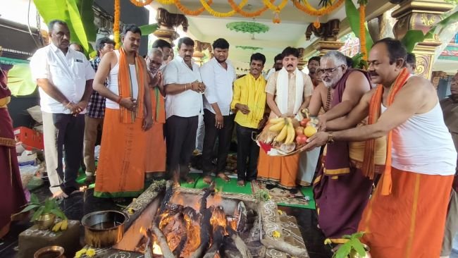 మద్దిలో క్షేత్రంలో వరుణ జపములు, వరుణ హోమములు