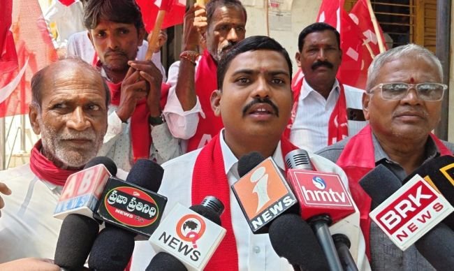 సీఈసీ జ్ఞానేష్ కుమార్ వెంటనే రాజీనామా చేయాలి