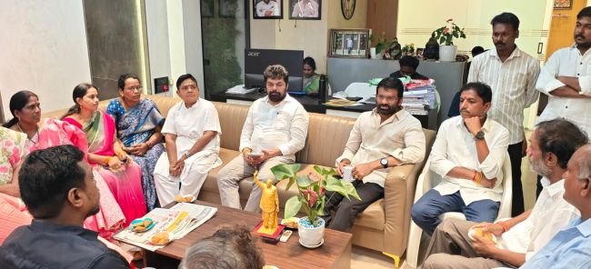 నెల్లూరు నగర నియోజకవర్గంలో కార్పొరేటర్లుగా పోటీ చేయడానికి పెరుగుతున్న పోటీ 