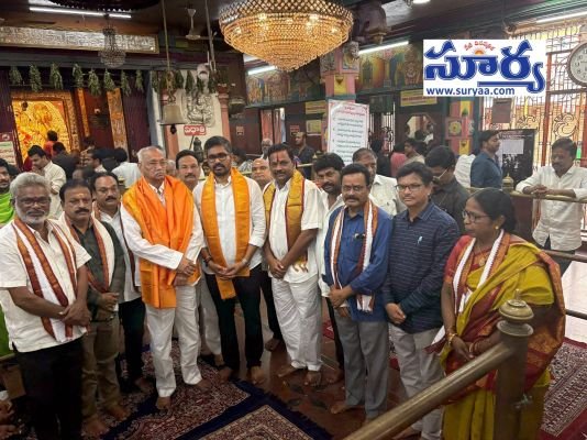 సకాలంలో సమృద్ధిగా వర్షాలు కురవాలని  శ్రీ మావుళ్లమ్మ అమ్మవారి దేవస్థానంలో వరుణ మంత్ర జపం